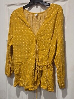 OLD NAVY TOP